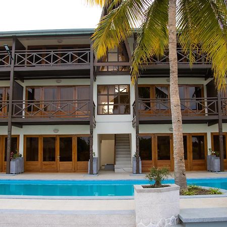 Hotel Baobab Cafe Morondava Exterior foto