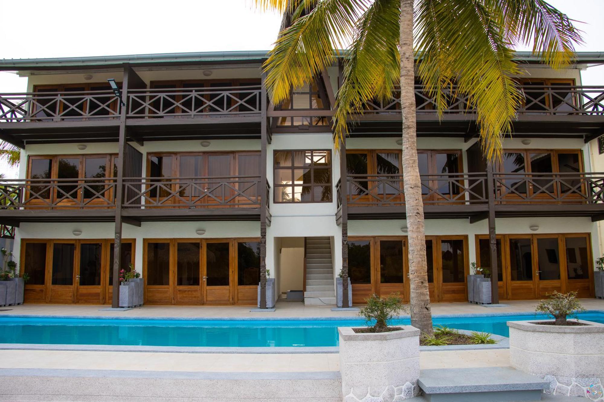 Hotel Baobab Cafe Morondava Exterior foto